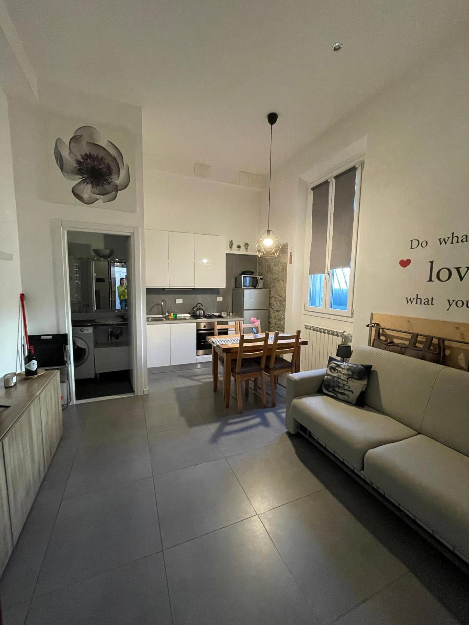 Meri Apartment Флоренция Екстериор снимка